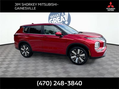 2025 Mitsubishi Outlander SE