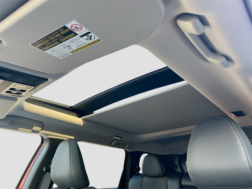 2025 Mitsubishi Outlander SE Tech Package