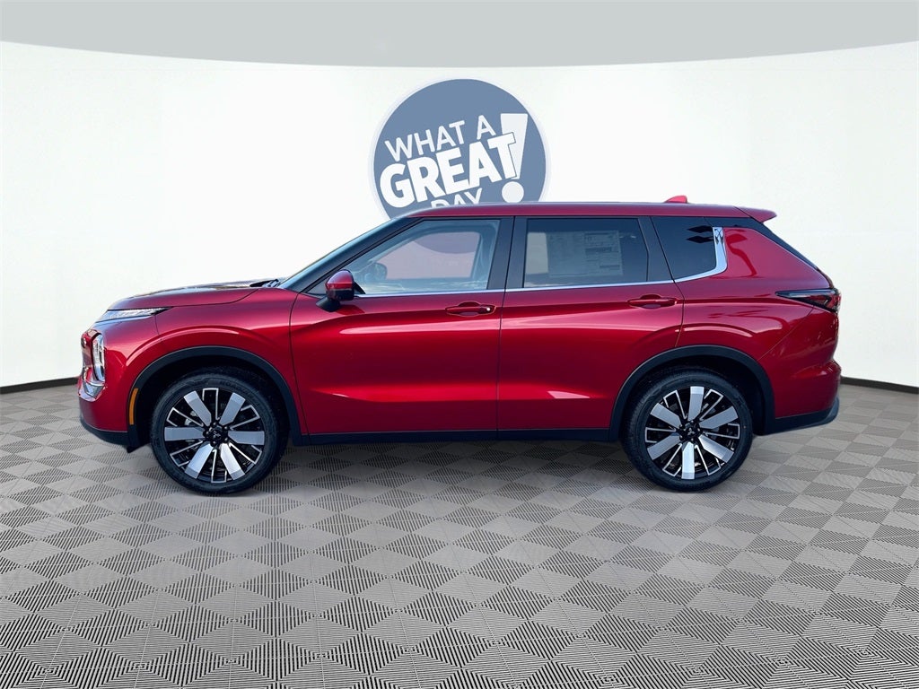 2025 Mitsubishi Outlander SE Tech Package