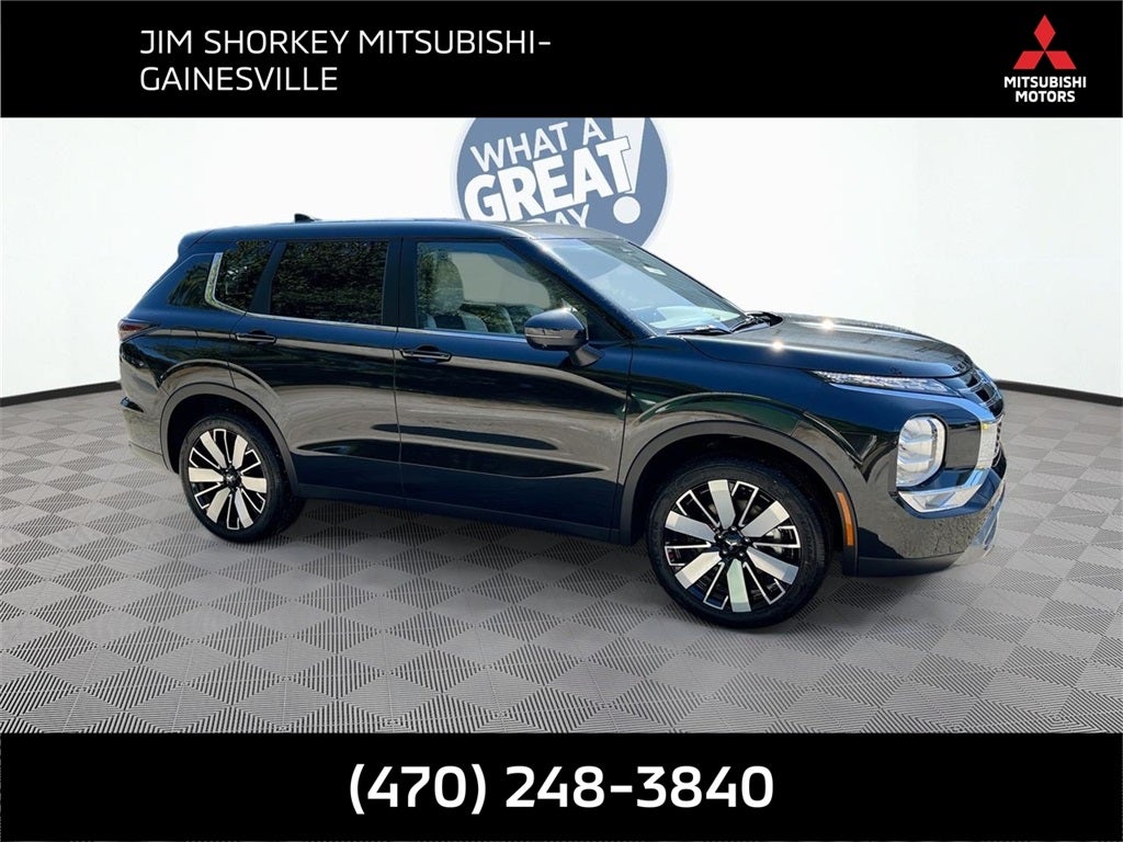 2025 Mitsubishi Outlander SE Tech Package