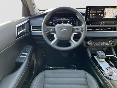 2026 Mitsubishi Outlander SE Tech Package