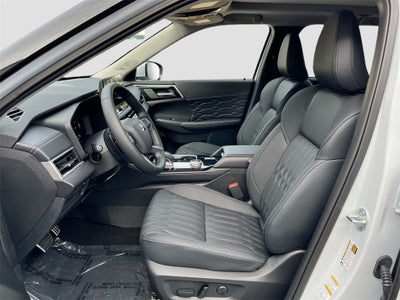 2025 Mitsubishi Outlander SEL