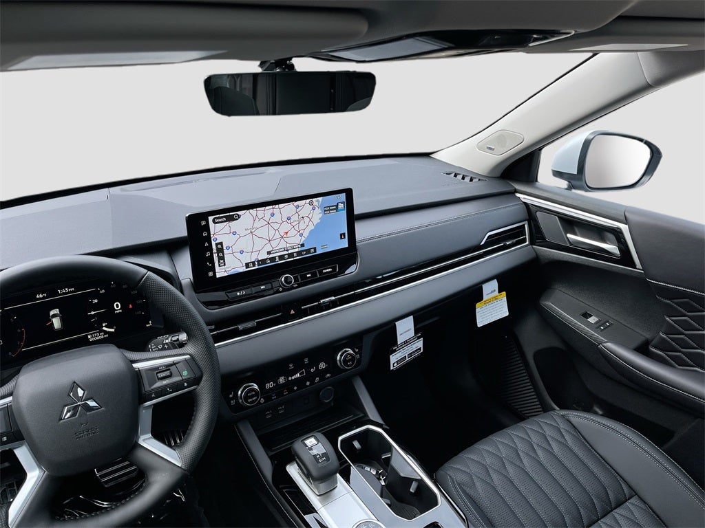 2025 Mitsubishi Outlander SEL