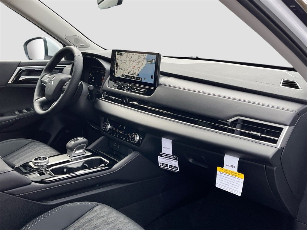 2025 Mitsubishi Outlander SEL