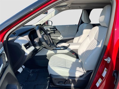 2025 Mitsubishi Outlander SEL