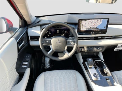 2025 Mitsubishi Outlander SEL