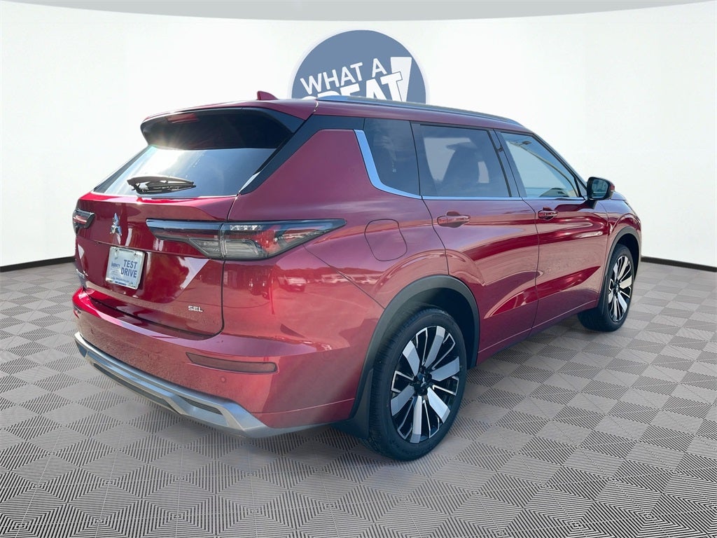 2025 Mitsubishi Outlander SEL