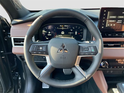 2025 Mitsubishi Outlander SEL Premium Package