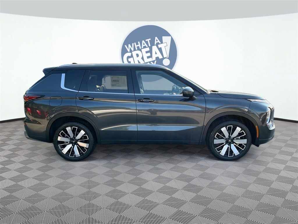 2025 Mitsubishi Outlander SEL Premium Package