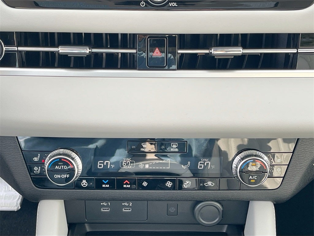 2026 Mitsubishi Outlander SEL