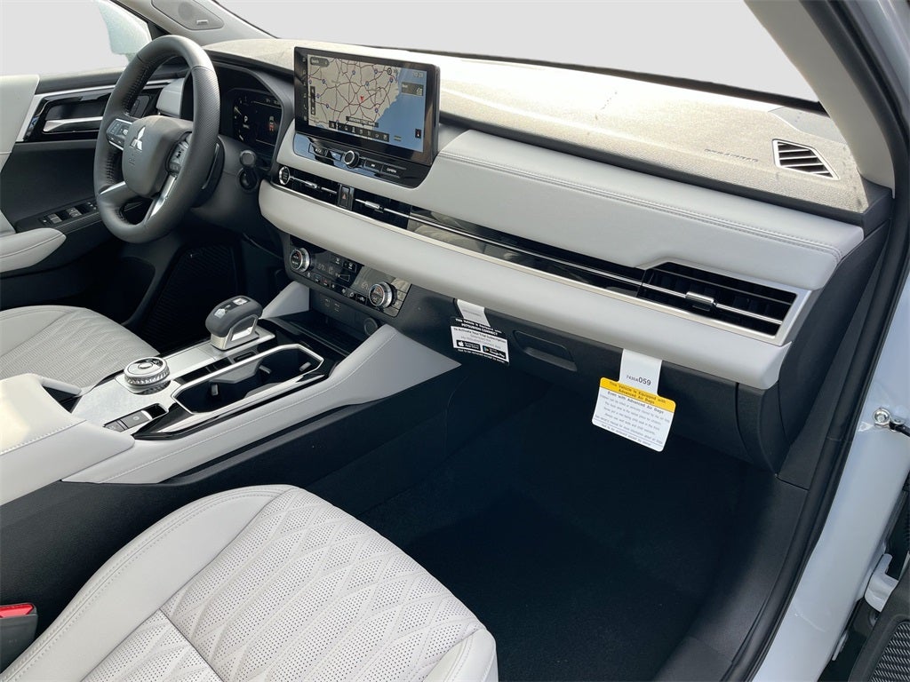 2026 Mitsubishi Outlander SEL