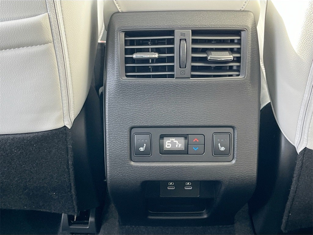 2026 Mitsubishi Outlander SEL