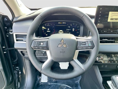 2026 Mitsubishi Outlander SEL