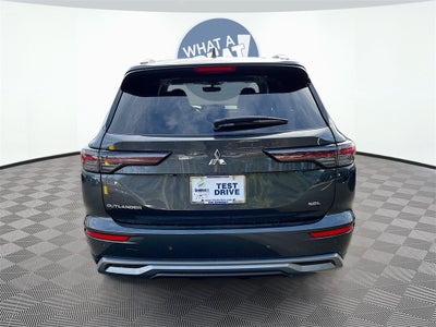 2026 Mitsubishi Outlander SEL