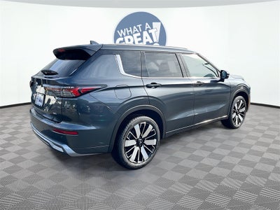 2026 Mitsubishi Outlander SEL