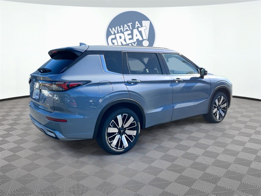 2026 Mitsubishi Outlander SEL