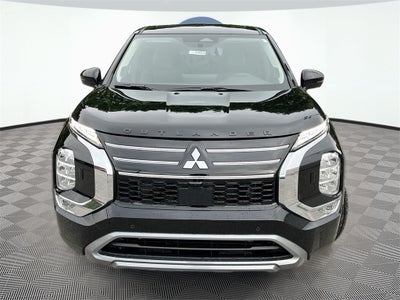 2025 Mitsubishi Outlander SE Tech Package