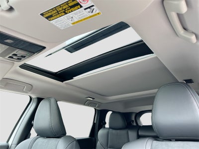 2025 Mitsubishi Outlander Trail Edition Launch Package