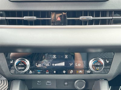 2025 Mitsubishi Outlander Plug-In Hybrid SEL Black Edition