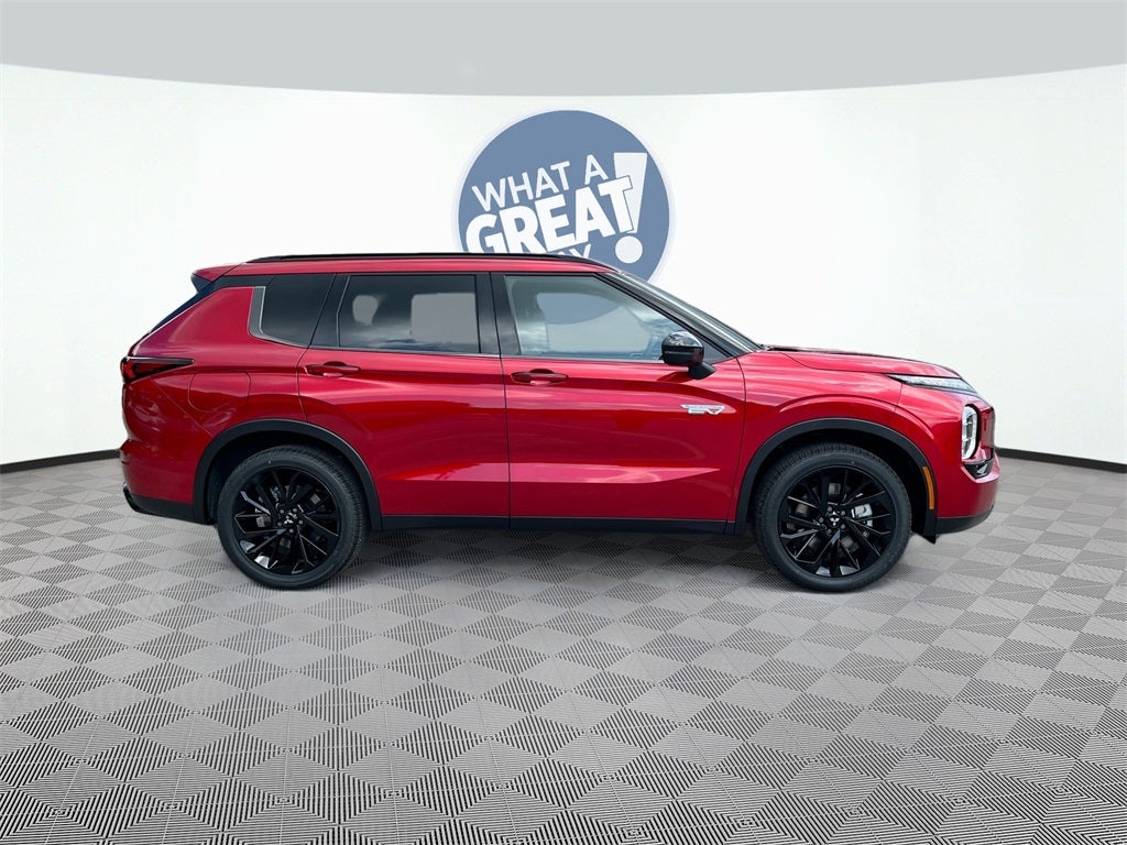 2025 Mitsubishi Outlander Plug-In Hybrid SEL Black Edition