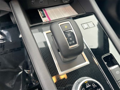 2025 Mitsubishi Outlander Plug-In Hybrid SEL Black Edition