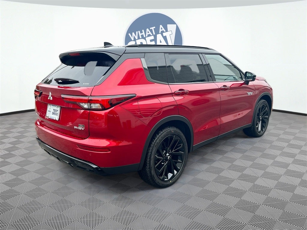 2025 Mitsubishi Outlander Plug-In Hybrid SEL Black Edition