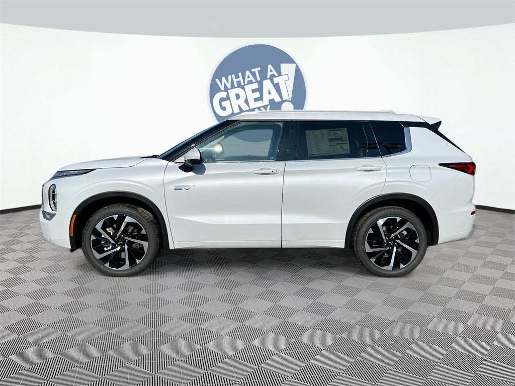 2025 Mitsubishi Outlander Plug-In Hybrid SEL