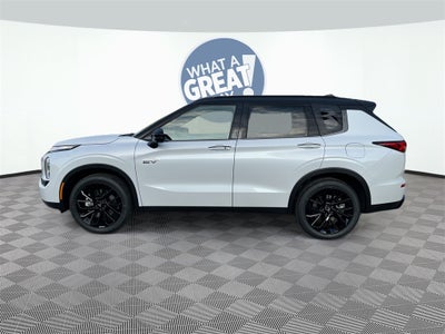 2025 Mitsubishi Outlander Plug-In Hybrid SEL Black Edition