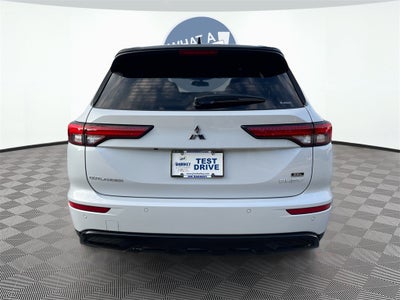 2025 Mitsubishi Outlander Plug-In Hybrid SEL Black Edition