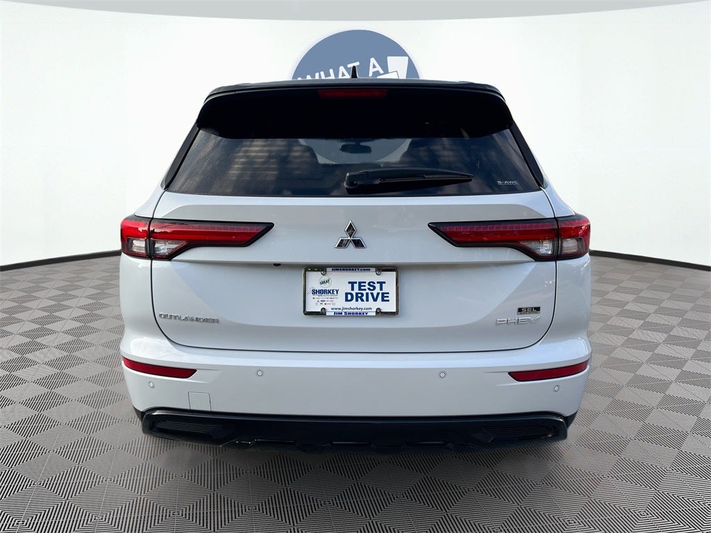 2025 Mitsubishi Outlander Plug-In Hybrid SEL Black Edition