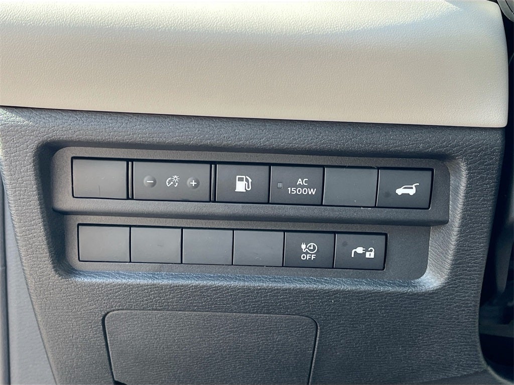 2025 Mitsubishi Outlander Plug-In Hybrid SEL