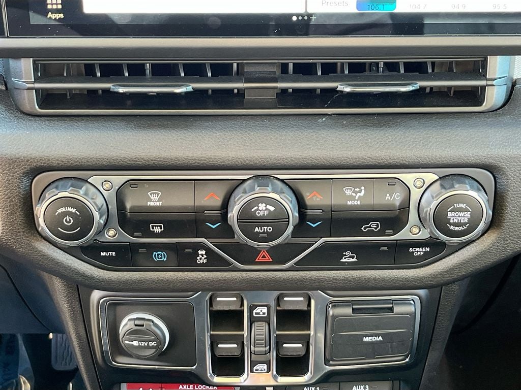 2024 Jeep Wrangler Willys 4xe