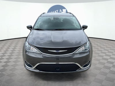 2017 Chrysler Pacifica Touring L Plus