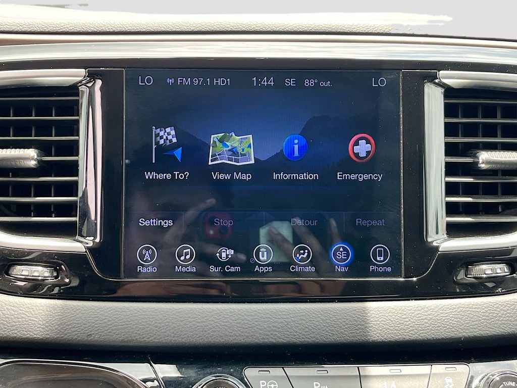 2017 Chrysler Pacifica Touring L Plus