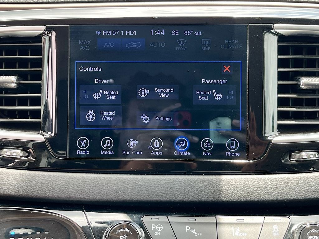 2017 Chrysler Pacifica Touring L Plus