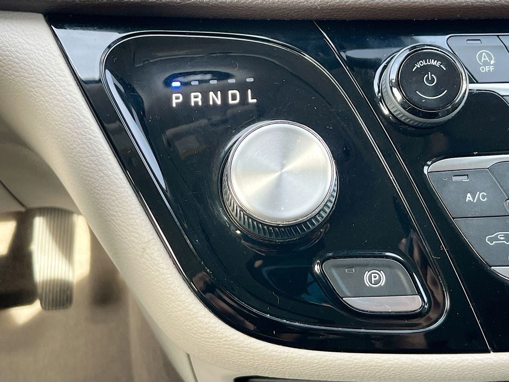 2021 Chrysler Pacifica Touring