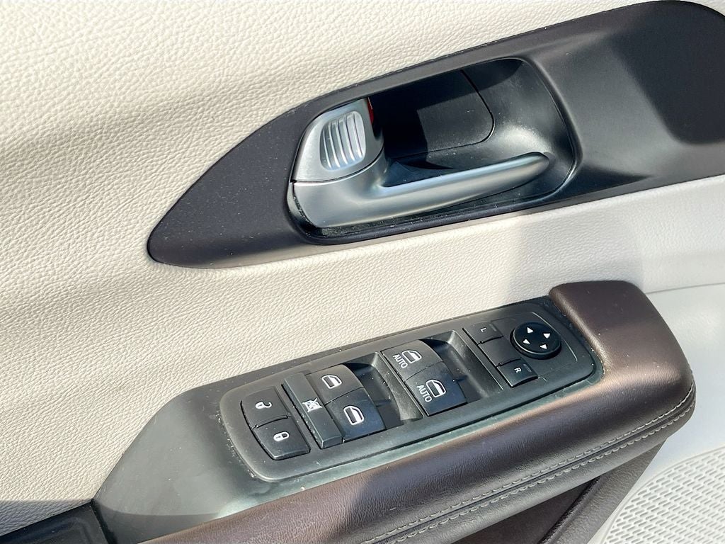 2021 Chrysler Pacifica Touring