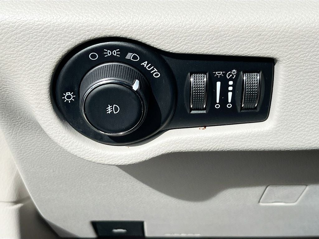 2021 Chrysler Pacifica Touring