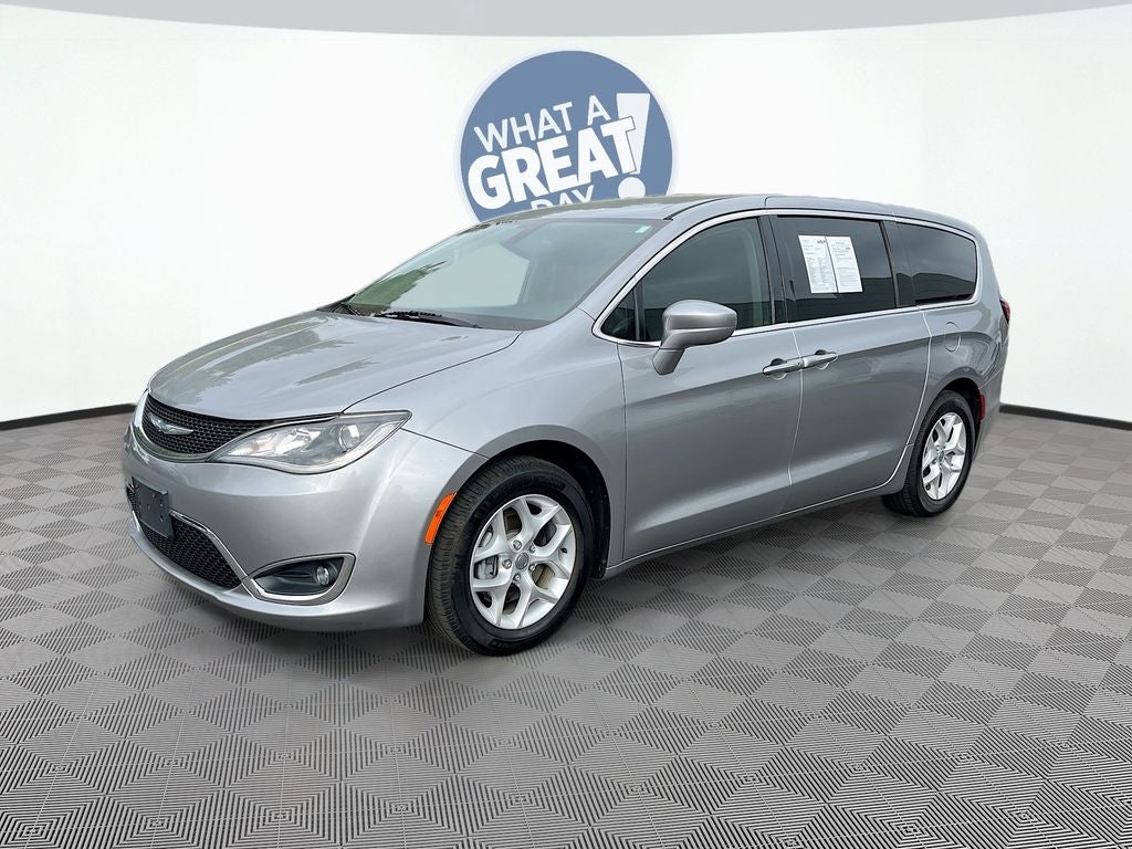 2018 Chrysler Pacifica Touring Plus