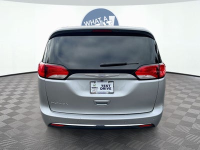 2018 Chrysler Pacifica Touring Plus