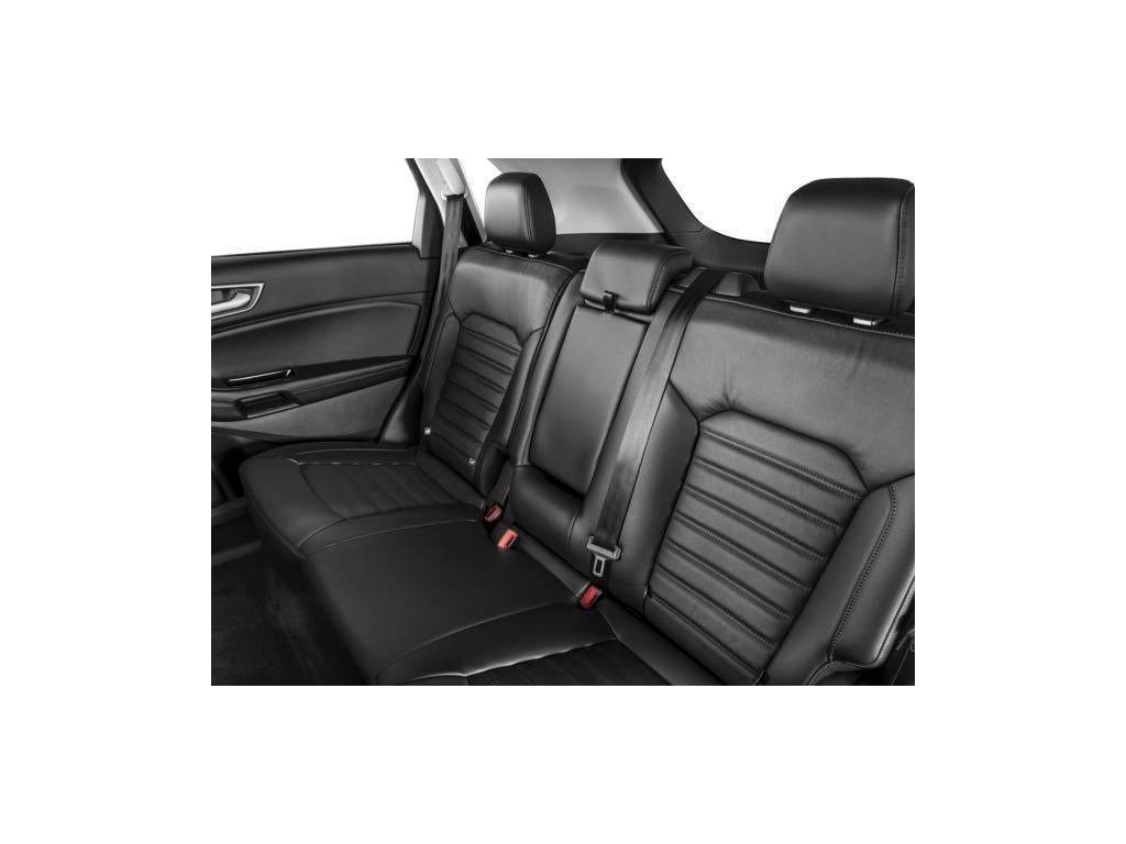 2018 Ford Edge SE