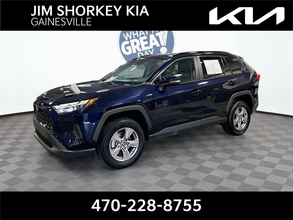 2024 Toyota RAV4 XLE