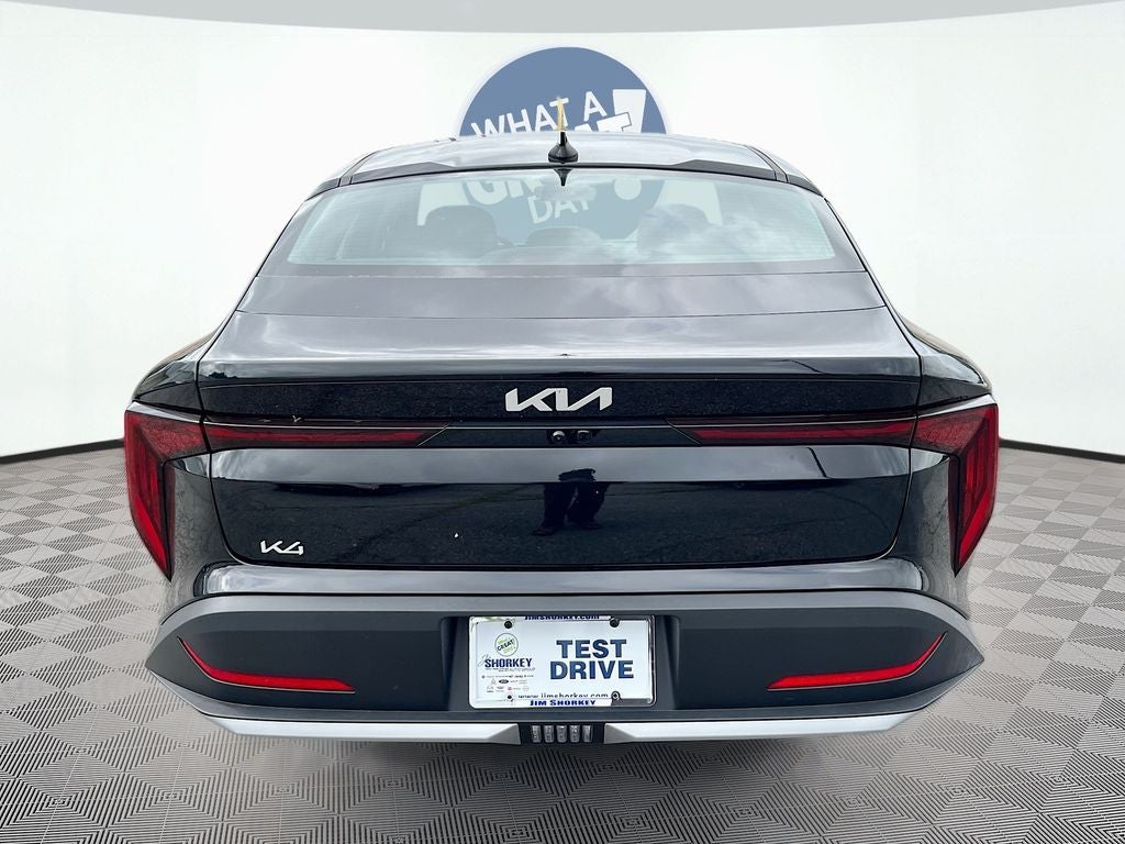 2026 Kia K4 LX