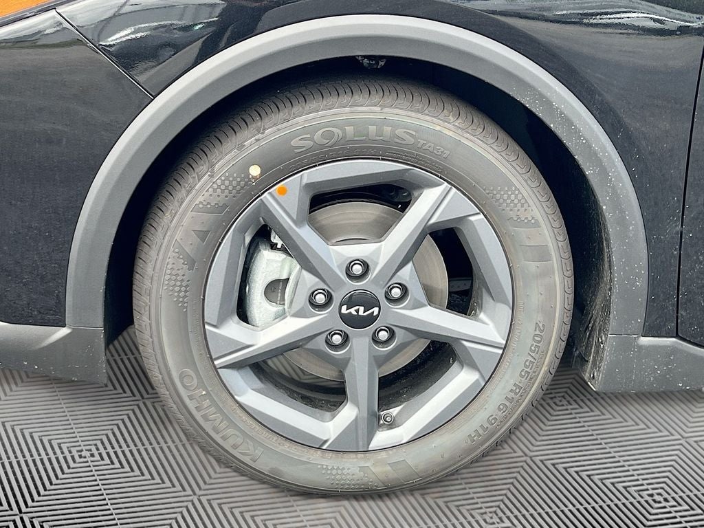 2026 Kia K4 LX