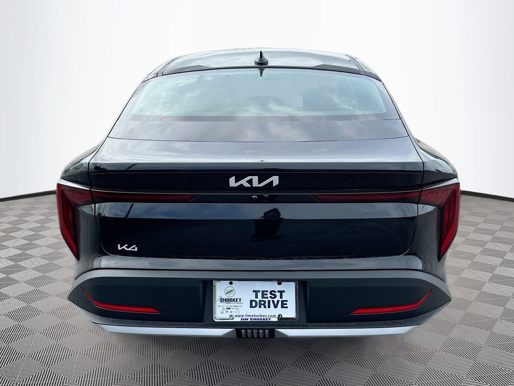 2026 Kia K4 LX