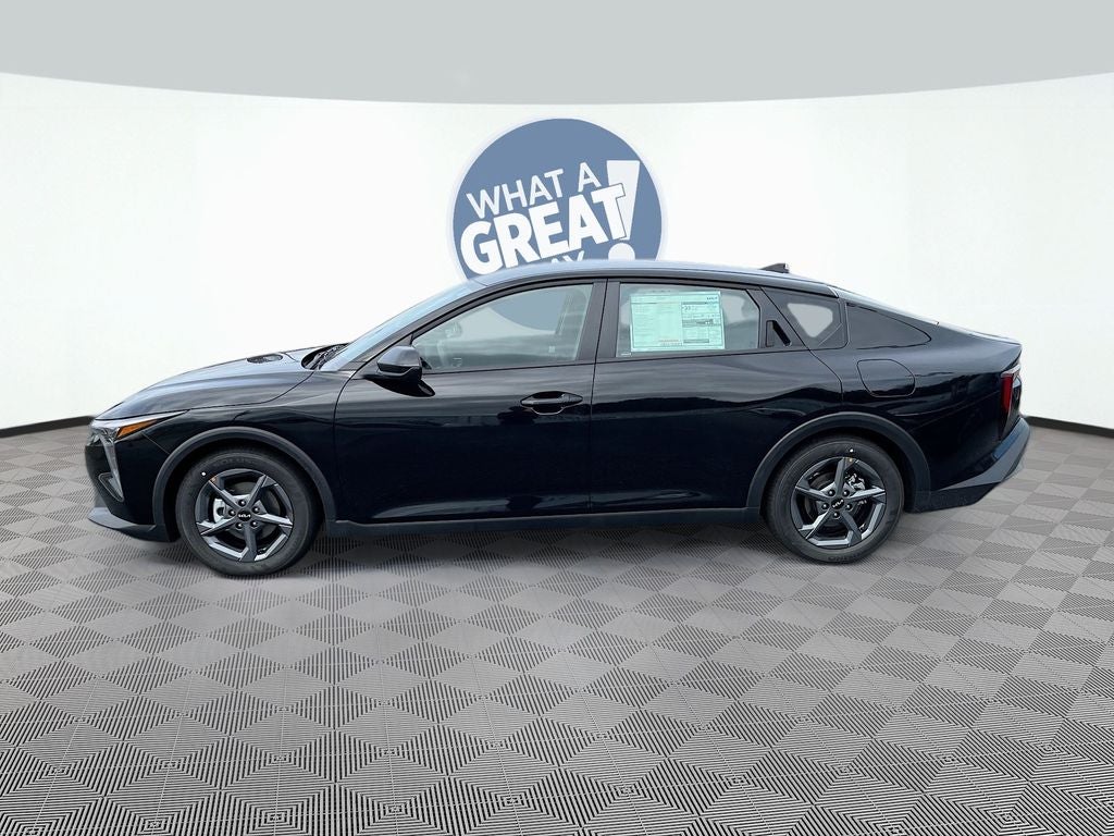2026 Kia K4 LX