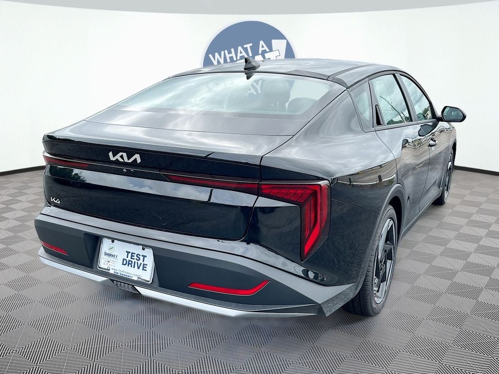 2026 Kia K4 EX
