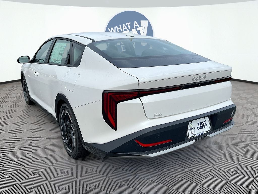 2026 Kia K4 EX