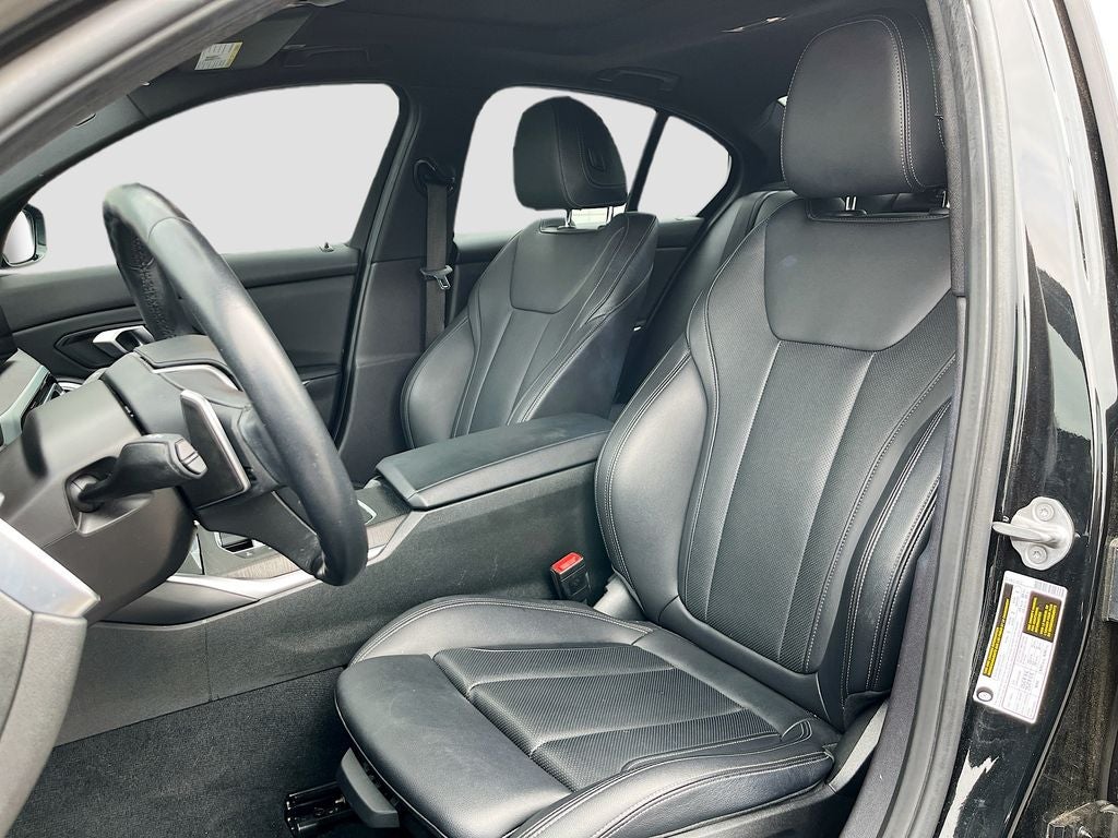 2024 BMW 3 Series 330i