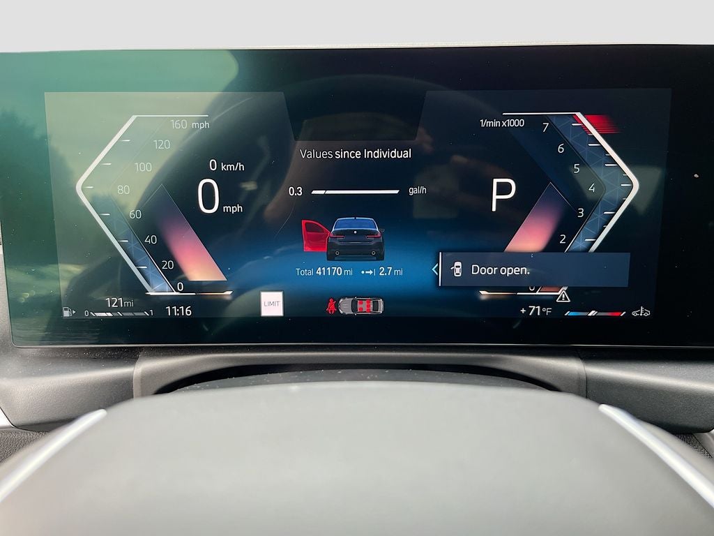 2024 BMW 3 Series 330i